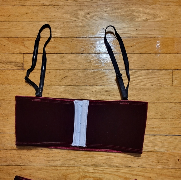 Nwot Hoaka Sara Wine Velvet Bikini - Picture 4 of 6